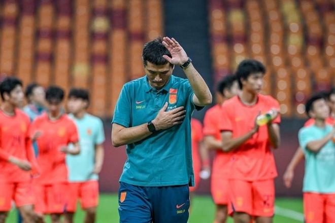 拒绝NBA邀约为国效力，徐昕这笔“亏本买卖”真值吗？