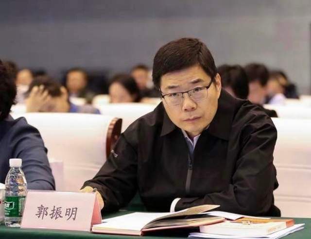 渝媒：铜梁龙分到1000张客场票，成都不限制地域，客队散客需自己抢票
