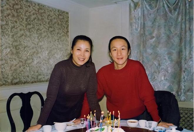 官方：邓卓翔再次出任武汉三镇主教练，并继续兼任体育总监