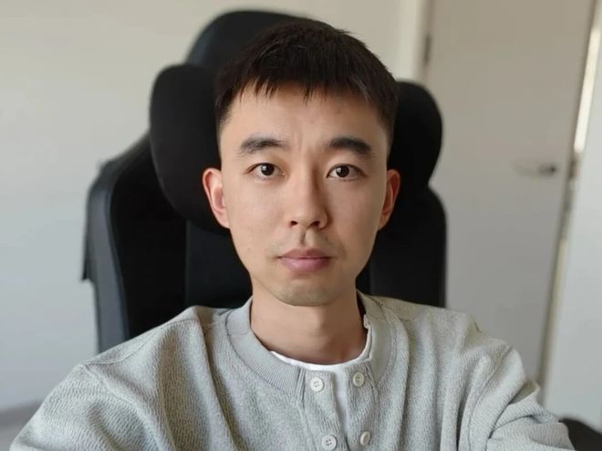 詹姆斯终于想通了!甘愿降薪387万,不考虑以核心身份加盟
