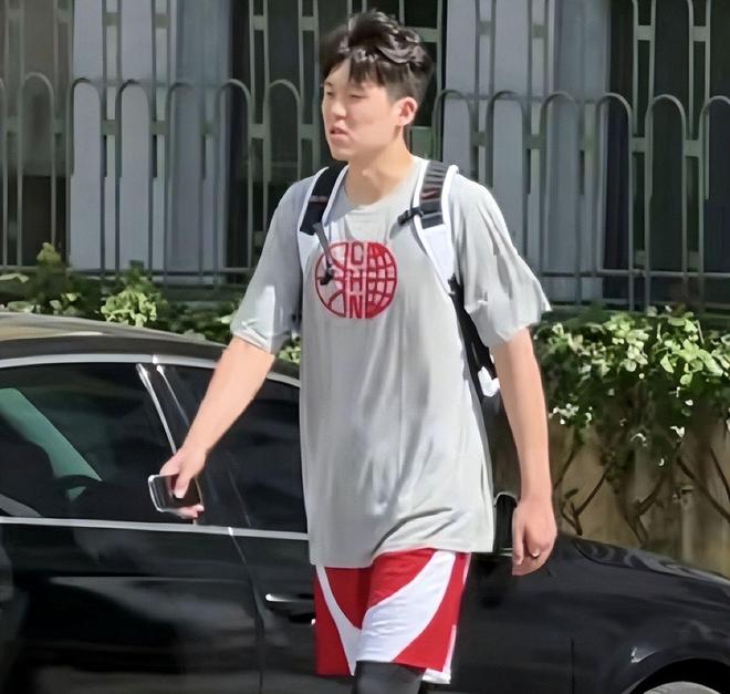 穆帅：梅西是噩梦！赫迪拉：我们备战聊2分钟巴萨，40分钟梅西！