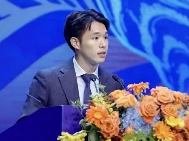 米切尔·罗宾逊若离队，尼克斯下一步怎么走？