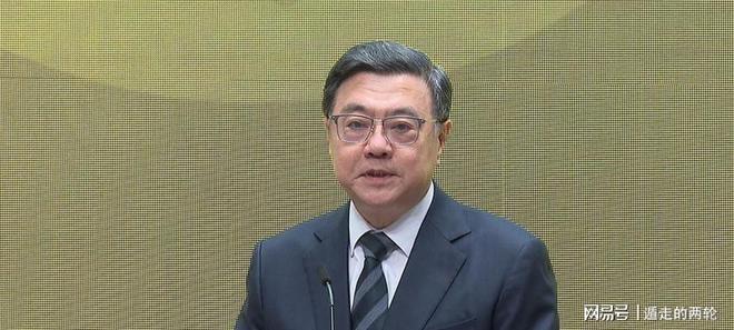 身披10号战袍 34岁内马尔4天后参加全队合练 100%可踢第2场小组赛