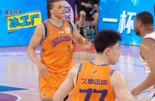 一败涂地！5.7秒犯规只为彼得森再扔1球 18出手仅24分+8失误9犯规