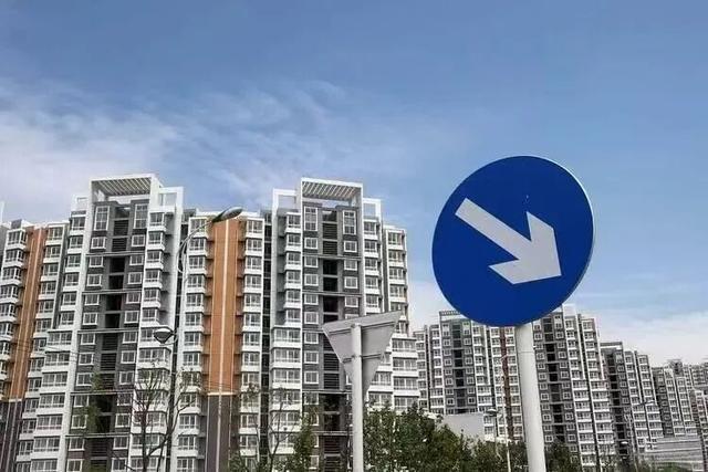 巴萨否认劳塔罗传闻：九号位目标只有阿尔瓦雷斯