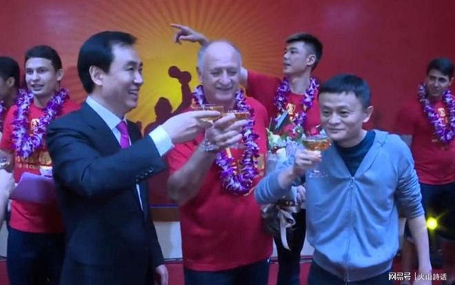 皇马一夜两笔官宣！西班牙双星同时加盟富勒姆 转会费总计5200万