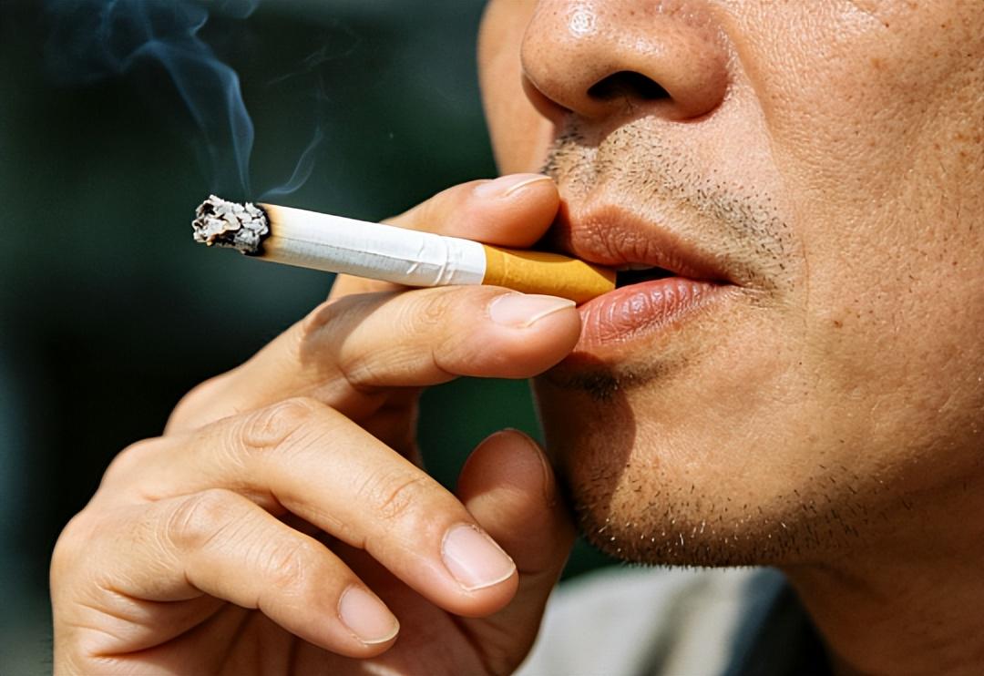曝皇马球迷将狂嘘姆巴佩！疑与穆帅对着干 记者：他可能在明夏离队